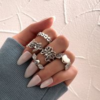 New Retro Creative Peach Heart Hollow Butterfly Alloy Joint Ring Five-piece Set main image 1