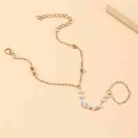 Fashion One-piece Pearl Metal Chain Ring Bracelet main image 5