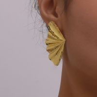 Fashion Jewelry Simple Alloy Maple Leaf Earrings Female Fan-shaped main image 3