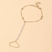 Fashion One-piece Pearl Metal Chain Ring Bracelet sku image 1