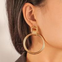 Fashion Circle Metal Interlocking Gold-plated Large Geometric Earrings Women main image 1