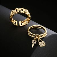 Mode Geometrische Kupfer 18 Karat Gold Zirkon Schlüsselschloss Offener Ring Großhandel main image 5