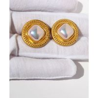 Vintage Square Imitation Pearl Copper Gold-plated Ear Clips main image 3