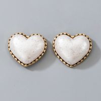 Fashion Pearl Heart-shaped Inlaid Rhinestone Hollow Earrings sku image 5