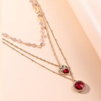Simple Heart Ruby Pendant Disc Chain Multi-layer Necklace main image 4