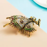 Fashion Colorful Butterfly Pearl Bee Brooch Cute Pin Corsage Dress Accessories main image 3