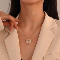 Fashion Heart Alloy Women's Pendant Necklace main image 1