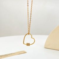 Retro Hollow Heart-shaped Geometric Copper Necklace main image 1