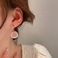 Cute Pink Resin Pearl Flower Alloy Ear Hook Female main image 5