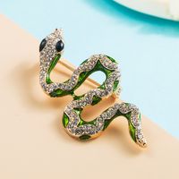 Fashion Alloy Diamond-encrusted Snake-shaped Brooch Cute Corsage Accessories sku image 1