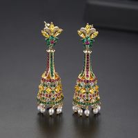 New Creative Retro Color Long Bell Pearl Women's Court Banquet Earrings sku image 2