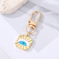 Fashion Drill Carved Heart-shaped Eyes Keychain Pendant Accessories main image 4