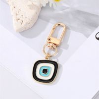 Simple Colorful Eyes Heart Keychain Alloy Irregular Round Bag Pendant Accessories main image 5