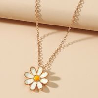 Cute Daisy Flower Necklace main image 2