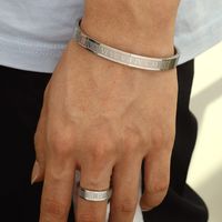 Fashion Fashion Ornament Stainless Steel Roman Numerals Ring Bracelet Set sku image 1