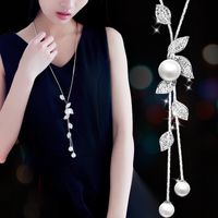 Fashion Leaf Alloy Artificial Pearls Artificial Diamond Women's Long Necklace main image 1