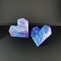 Exagérée Et Personnalisé Grande Version Brillant Cristal Feuille D'acétate De Cellulose Amour Coeur Boucles D'oreilles main image 2