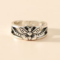 Retro Fashion And Trendy Accessories Simple Butterfly Ring main image 3