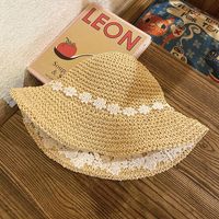 Women's Straw Hat Summer Sun-proof  Beach Lace Flowers Hat sku image 4