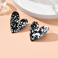 Fashion Splash-ink Floral Heart-shaped Stud Earrings sku image 3