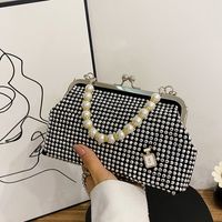 Popular Trendy Small Bags Women's Bag 2022 Spring/summer Stylish And Simple Personality Lightweight Shoulder Bag Messenger Bag Fashion sku image 3