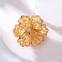 New Pin Accessories Copper Plating 18k Gold Double Layer Zircon Pearl Flower Brooch main image 3