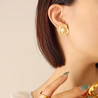 Fashion Unisex Geometric Imitation Pearl Titanium Steel 18k Gold Plated Earrings sku image 2