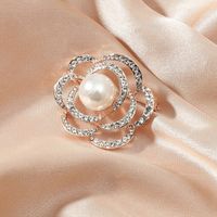 Fashion Ornament Rhinestone Pearl Rose Flower Alloy Brooch main image 1