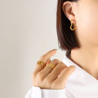 Fashion Three-dimensional Geometric Heart Shape Earring Titanium Steel 18k Gold main image 2