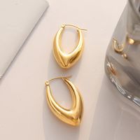 Fashion Geometric U-shaped Women's Non-mainstream Titanium Steel Gold-plated Earrings main image 4