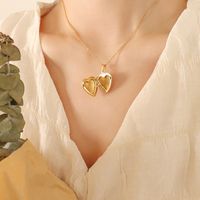 Fashion Retro Flip Heart-shaped Pendant Necklace Plated 18k Gold Titanium Steel main image 1