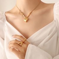 2022 New Fashion Heart Pendant Snake Bones Chain Titanium Steel Necklace main image 2