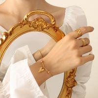 Style Simple En Acier Titane Pull Boucle Coeur Bracelet main image 2