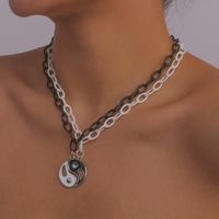 Simple Style Asymétrique Dripping Huile Tai Chi Collier main image 5