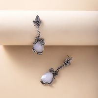 Vintage Style Maple Leaf Opal Pendant Alloy Earrings main image 4