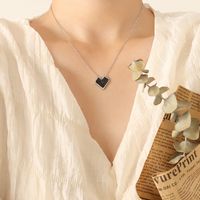 Black Diamond Titanium Steel O-chain Peach Heart Women's Necklace Hypoallergenic sku image 1