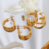 Modische Imitation Perle C-förmigen Stud Ohrringe Mädchen Titan Stahl Vergoldet 18k Gold main image 1