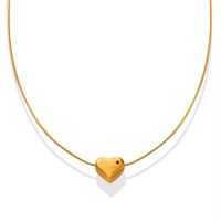 Collar De Acero De Titanio Chapado En Oro De 18k Con Forma De Corazón Simple De Moda main image 3