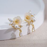 Mode Einfache Ohrringe Wasser Tropfen Diamant Blume Ohrringe main image 1