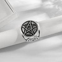 Mode Retro Pentagram-stern Muster Embrossed Legierung Ring main image 1