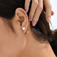 Fashion U-shaped Pearl Cute Ball Three-dimensional Earrings Women main image 1