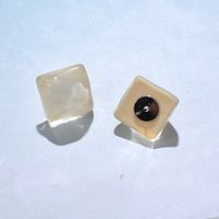 Glossy Retro Square Round Petals Baroque Pearl Stud Earrings For Women main image 3