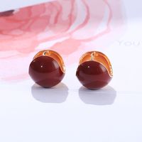 2022 New Retro Lovesickness Red Bean Temperament Red Ear Red Wild Ear Clip main image 1