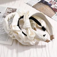 2022 New Summer Fashion White Pearl Decorated Wide-edged Headband Female main image 5