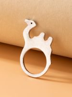 Fashion Camel Shaped Geometric Animal Single Alloy Ring main image 4