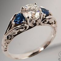 Retro Style Blue Crystal Geometric Carved Alloy Ring main image 1