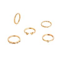 Simple Creative Women's Diamond Inlaid Butterfly Metal Knuckle Ring Set 5 Pieces main image 2