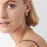 Fashion 18kpvd Gold-plated C-shaped Geometric Stainless Steel Smooth Hollow Earrings main image 5