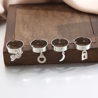 Creative New Butterfly Lock Heart Ring Female Metal Knuckle Ring Set main image 4
