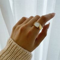 Fashion Simplicity Gold Flat White Shell Female Stainless Steel Ring main image 4